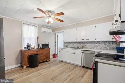 108 New Holland, Reading, PA 19607 - Photo 11