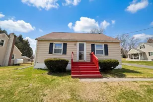 42 Groff Rd, Boyertown, PA 19512 - Photo 1