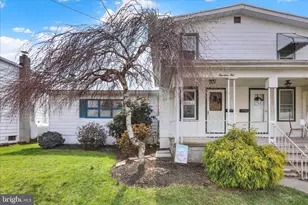 1410 Margaret St, Reading, PA 19605 - Photo 1