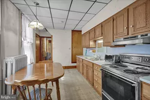 234 S 13th St, Reading, PA 19602 - Photo 7