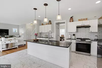 4 Sovereign Drive, Douglassville, PA 19518 - Photo 5