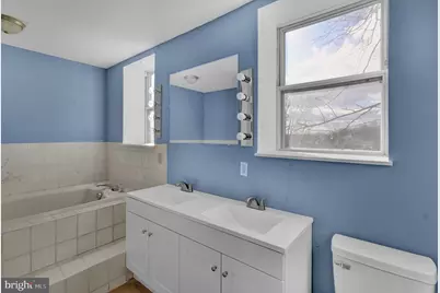 70 N Centre Avenue, Leesport, PA 19533 - Photo 27