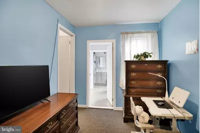 1427 N 10th Street, Reading, PA 19604 - Photo 11