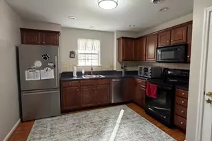 182 Christine Dr, Reading, PA 19606 - Photo 9