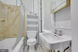 529 Windsor St, Reading, PA 19601 - Photo 17