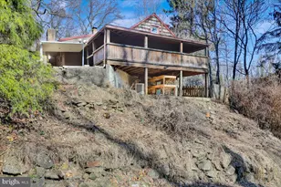 142 Grandview Rd, Wernersville, PA 19565 - Photo 3