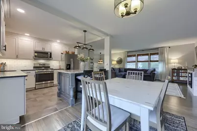 204 Wilshire Boulevard, Reading, PA 19608 - Photo 15