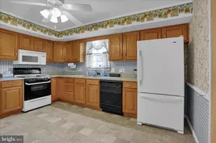 4350 Prestwick Dr, Reading, PA 19606 - Photo 9