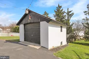 2152 Old Lancaster Pike, Reinholds, PA 17569 - Photo 37