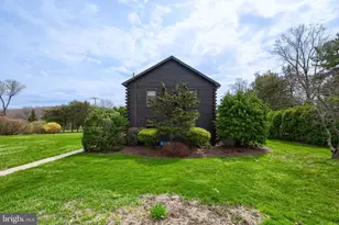 100 Seyler Rd, Fleetwood, PA 19522 - Photo 7