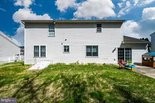 4870 Dunham Dr, Reading, PA 19606 - Photo 9