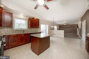 402 Harmony Ln, Douglassville, PA 19518 - Photo 17