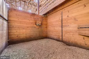 310 Mail Rte, Sinking Spring, PA 19608 - Photo 35