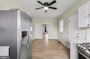 225 W Lancaster Ave, Reading, PA 19607 - Photo 9