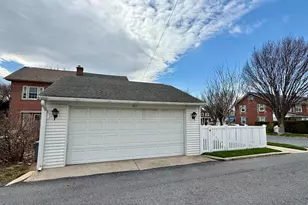 397 Pine St, Reading, PA 19611 - Photo 3