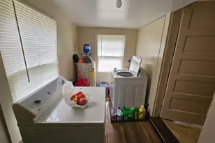 105 Parkview Ave, Reading, PA 19606 - Photo 11