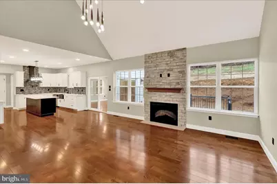 4214 Hill Terrace Drive, Reading, PA 19608 - Photo 9