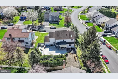 320 Daniel Street, Wernersville, PA 19565 - Photo 5