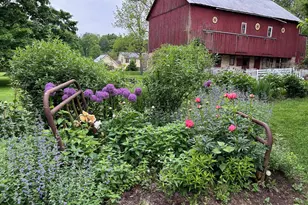 2571 Hill Rd, Reading, PA 19606 - Photo 7