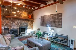 2571 Hill Rd, Reading, PA 19606 - Photo 11