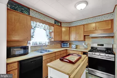 3806 Grant Street, Reading, PA 19606 - Photo 7