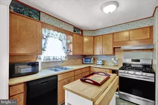 3806 Grant St, Reading, PA 19606 - Photo 7