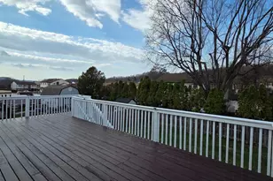 908 Blue Gate Ln, Sinking Spring, PA 19608 - Photo 5