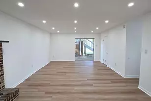 908 Blue Gate Ln, Sinking Spring, PA 19608 - Photo 9