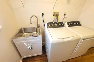 219 Berkshire Dr, Douglassville, PA 19518 - Photo 23