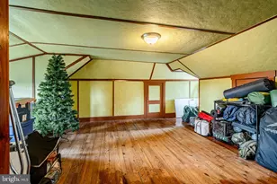 36 Fairview St, Boyertown, PA 19512 - Photo 29