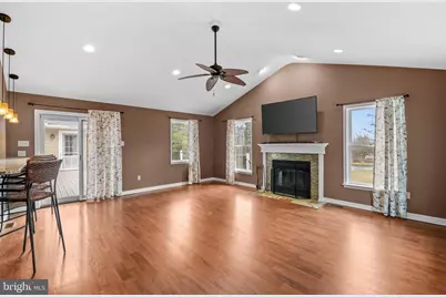 9 Alsace Avenue, Temple, PA 19560 - Photo 5