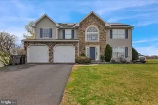 356 Luisa Ct, Shoemakersville, PA 19555 - Photo 1