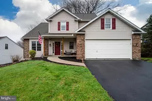 201 Slichter Dr, Mohnton, PA 19540 - Photo 1