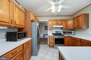 201 Slichter Dr, Mohnton, PA 19540 - Photo 15