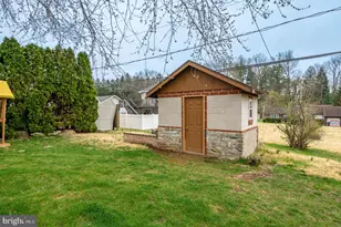 316 Morrison Rd, Reading, PA 19601 - Photo 23