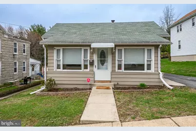 39 Seminary Avenue, Reading, PA 19605 - Photo 1