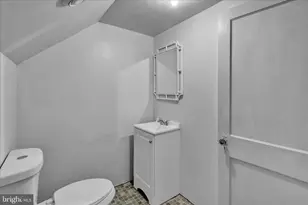 1815 Holly Rd, Reading, PA 19602 - Photo 19