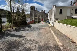 9 N Church St, Mohnton, PA 19540 - Photo 3