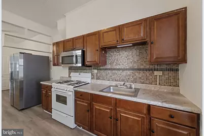 1359 N 10th Street, Reading, PA 19604 - Photo 9