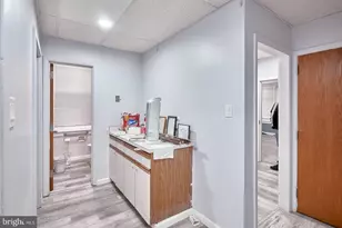 300 S 5th St, Reading, PA 19602 - Photo 37