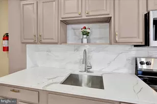 218 N Front St, Reading, PA 19601 - Photo 5