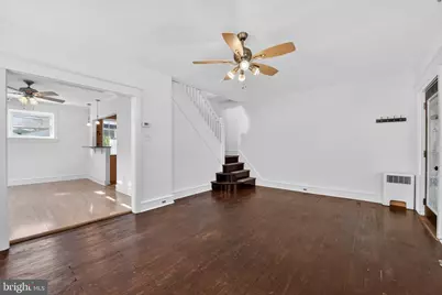 2542 Cleveland Avenue, Reading, PA 19609 - Photo 9