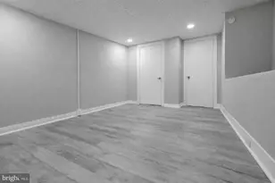 1013 N 10th St, Reading, PA 19604 - Photo 13