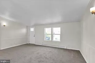 327 Oak St, Hamburg, PA 19526 - Photo 3