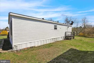 327 Oak St, Hamburg, PA 19526 - Photo 21