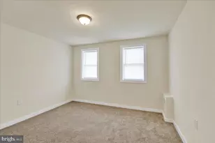 323 Main St, Shoemakersville, PA 19555 - Photo 9