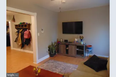 21 W Smith Street, Topton, PA 19562 - Photo 13