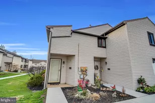 46 Holly Dr, Reading, PA 19606 - Photo 1