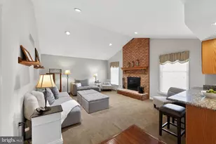 401 Russell Ave, Douglassville, PA 19518 - Photo 3