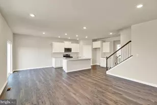 114 Teaberry Ct, Reading, PA 19608 - Photo 15